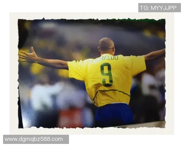 罗纳尔多足球传奇:从天才少年到全球偶像的辉煌历程 罗纳尔多足球传奇:从天才少年到全球偶像的辉煌历程